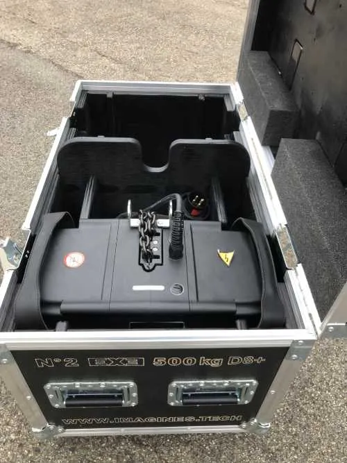 flight case a sospensione
